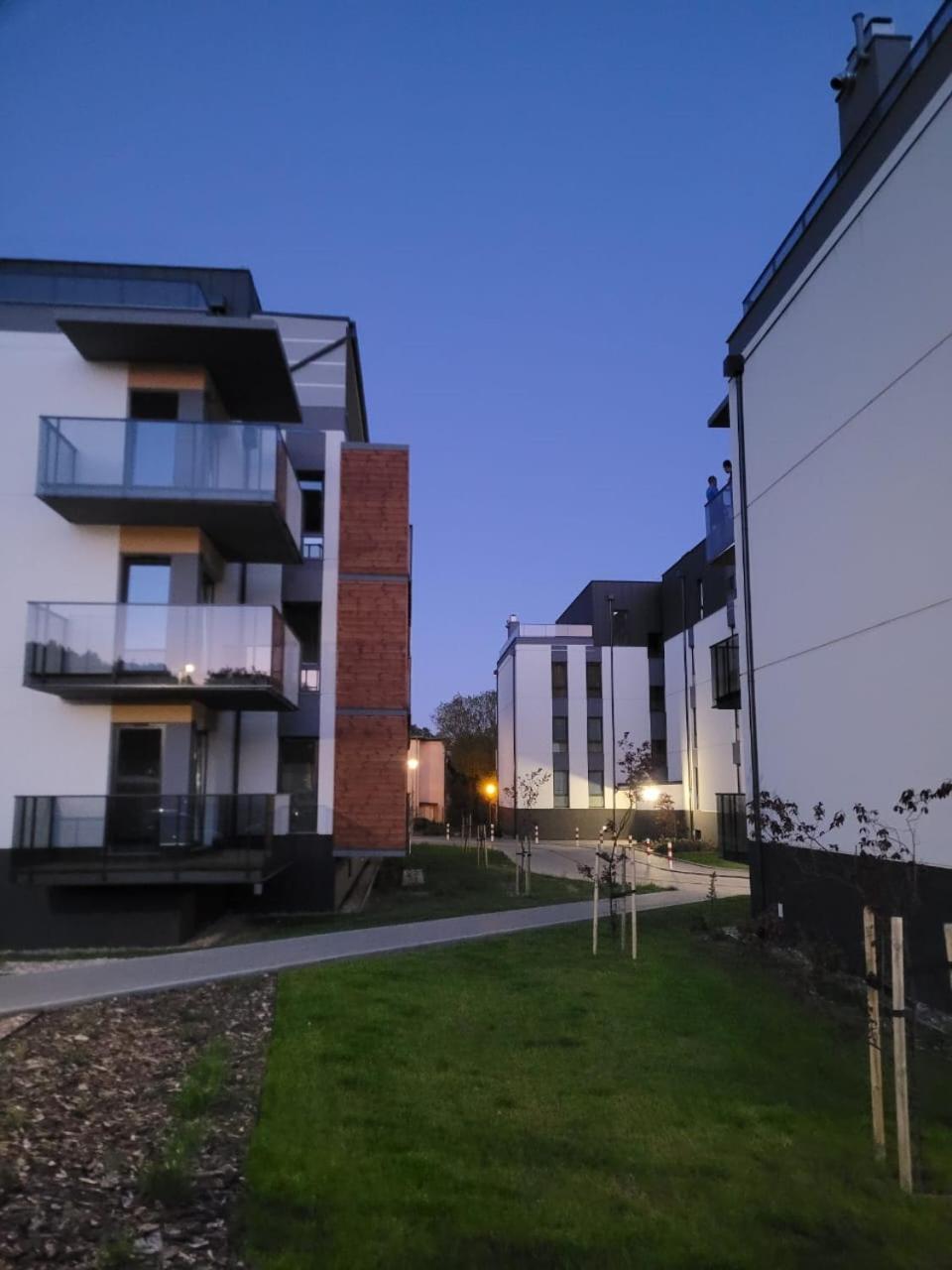 Apartament Lilla 2 Jelenia Góra Exteriör bild