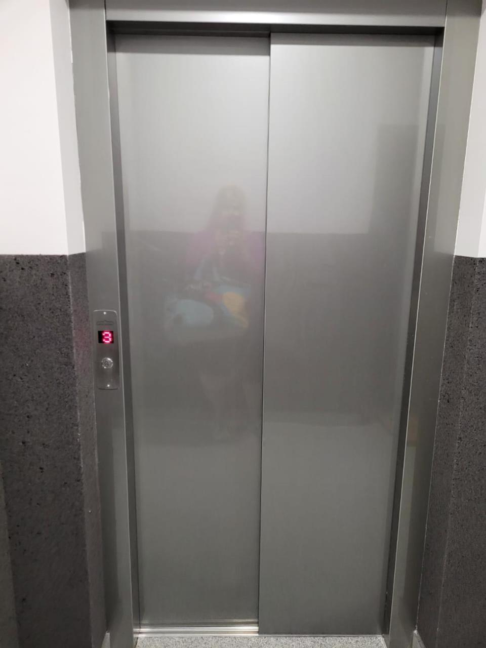 Apartament Lilla 2 Jelenia Góra Exteriör bild