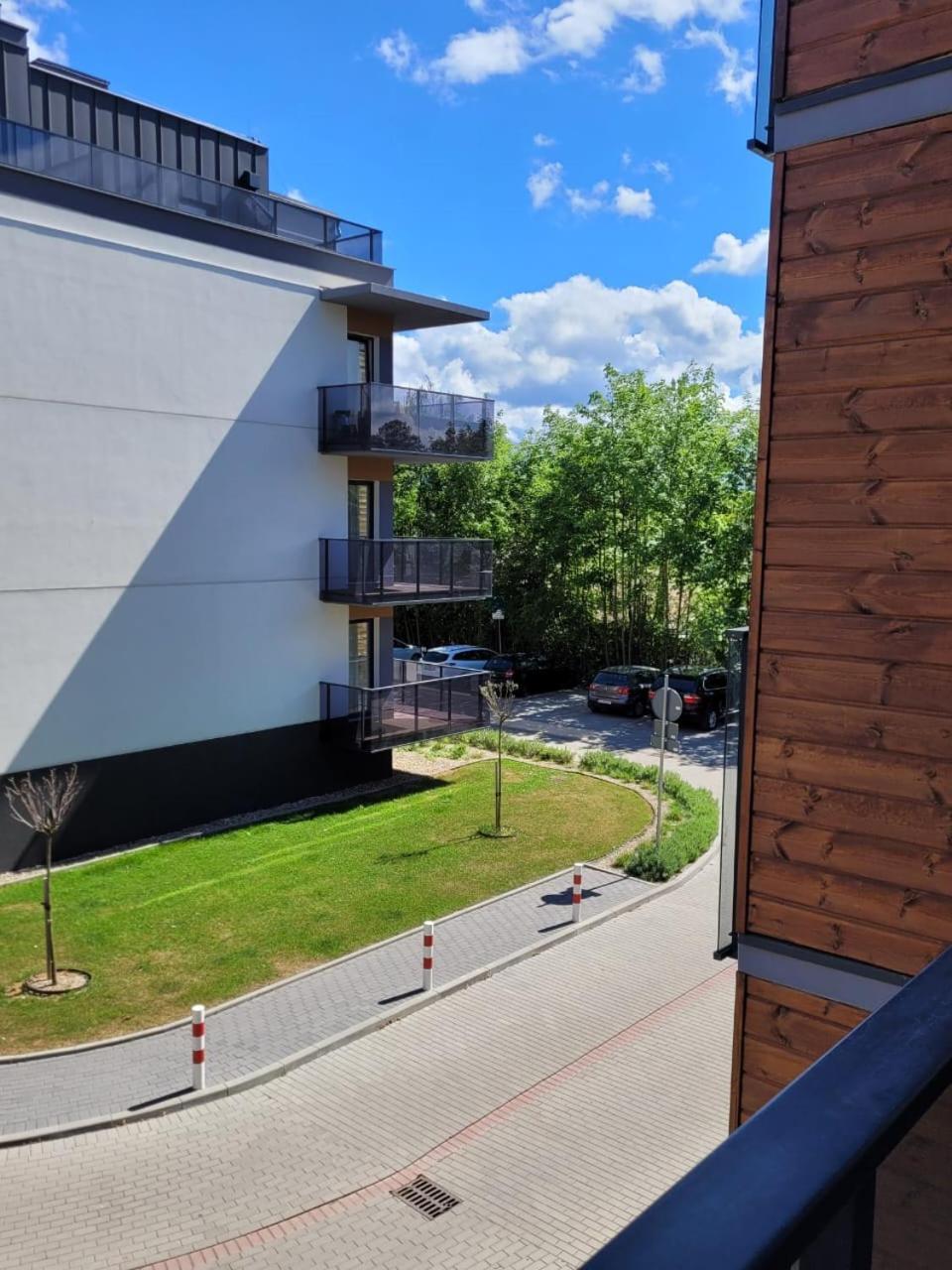 Apartament Lilla 2 Jelenia Góra Exteriör bild