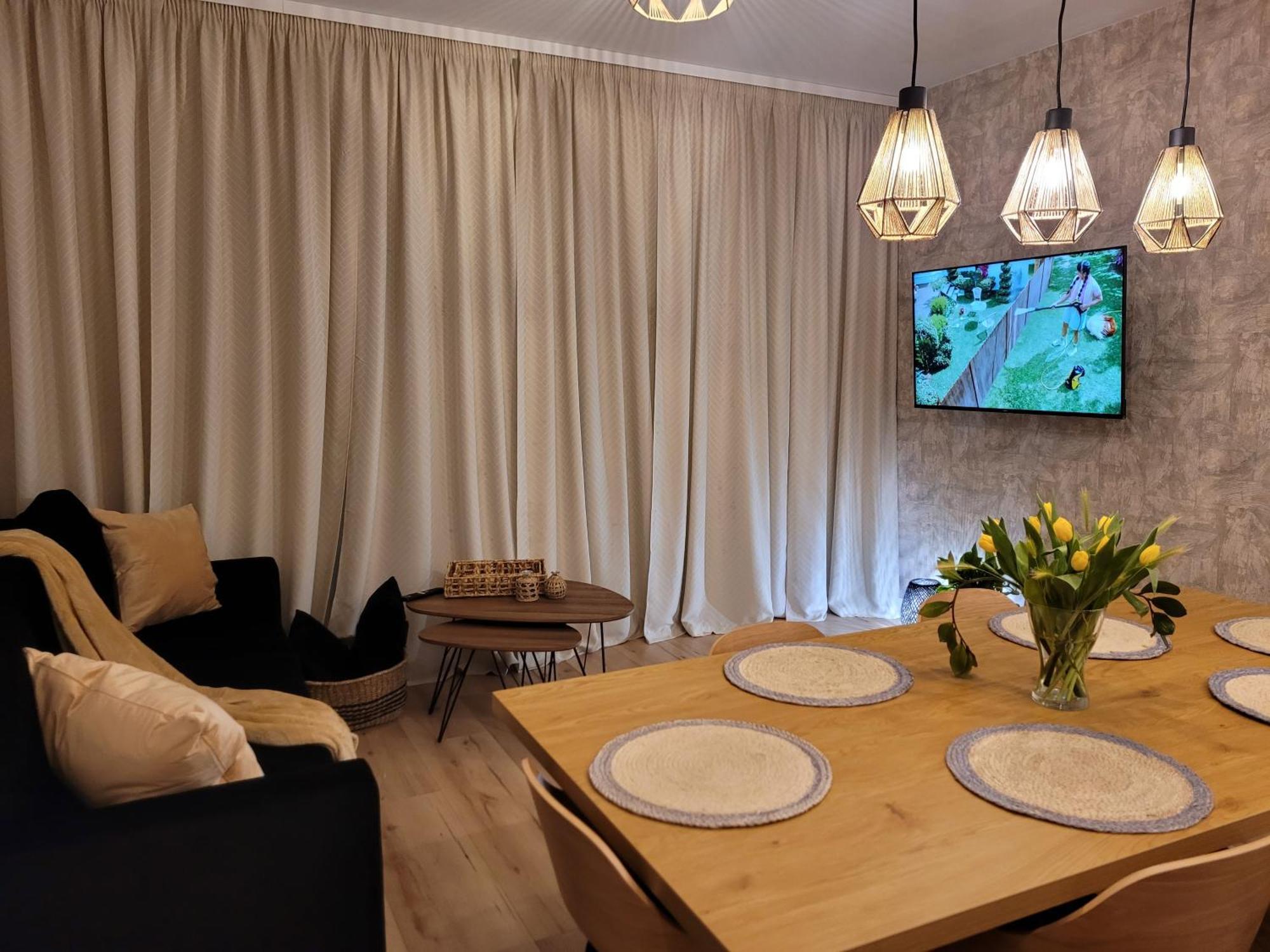 Apartament Lilla 2 Jelenia Góra Exteriör bild