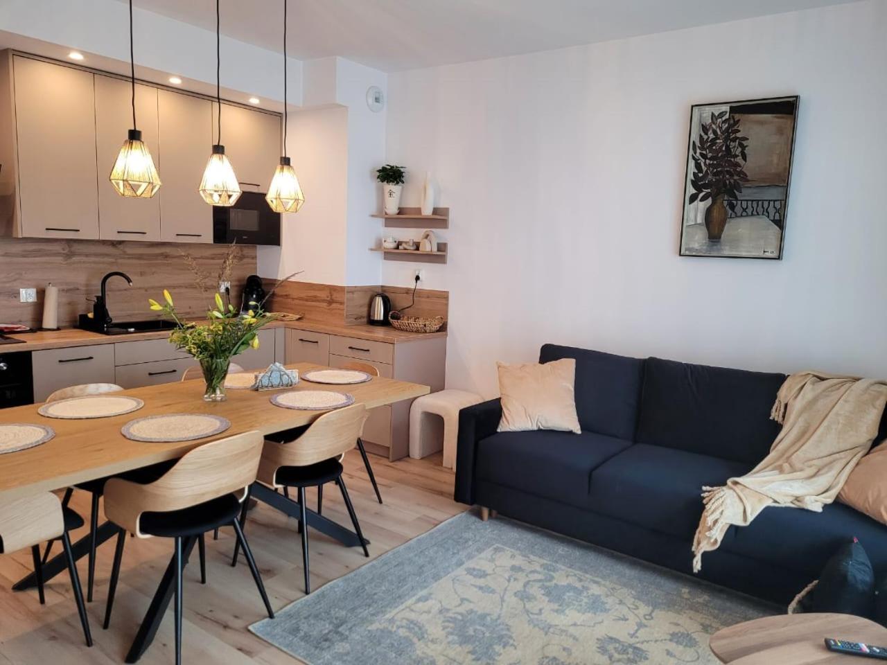 Apartament Lilla 2 Jelenia Góra Exteriör bild