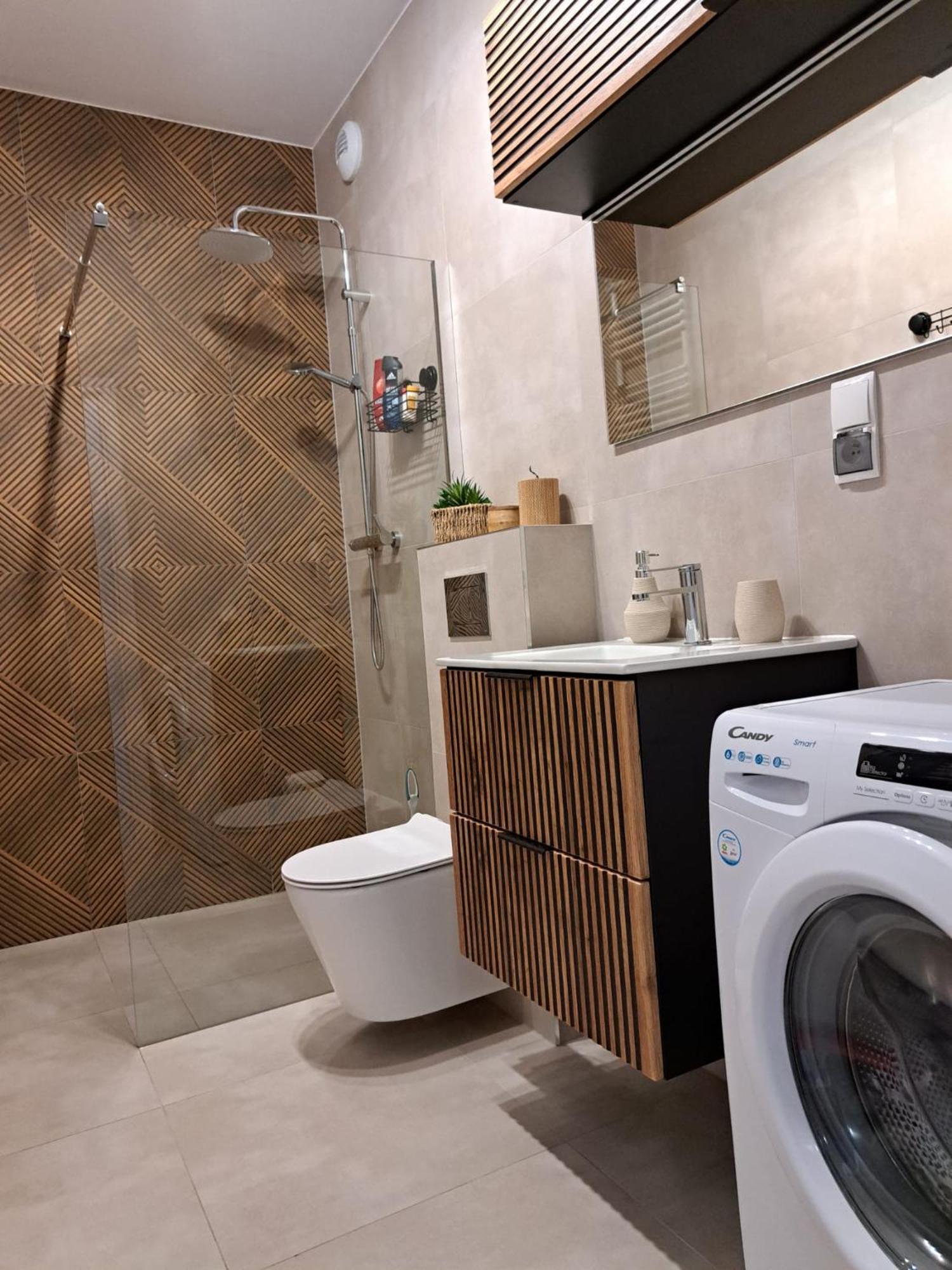 Apartament Lilla 2 Jelenia Góra Exteriör bild